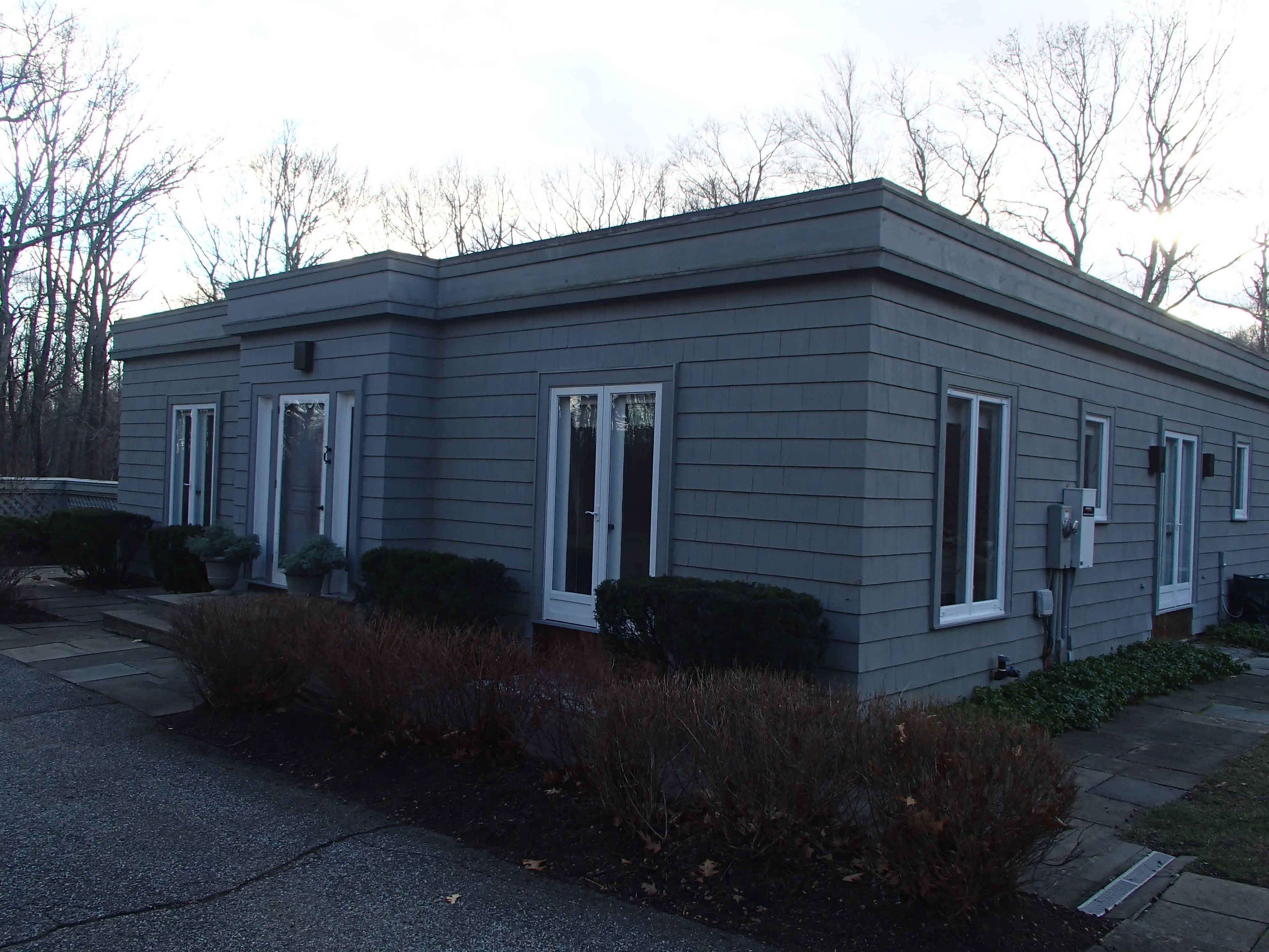 Building photograph for 439 SKYLINE RIDGE RD